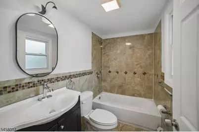 223 Walnut St, Montclair, NJ 07042 - Photo 16