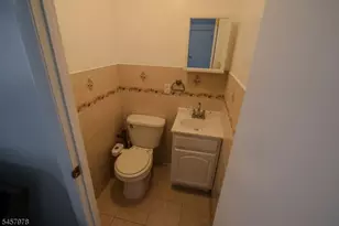210 Lafayette St, Rahway, NJ 07065 - Photo 16