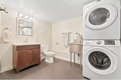 176 N Broadway, Old Bridge Township, NJ 08879 - Photo 20