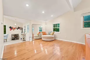 376 Maxim Dr, Hopatcong, NJ 07821 - Photo 10