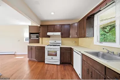 32 Conestoga Trl, Sparta Township, NJ 07871 - Photo 12