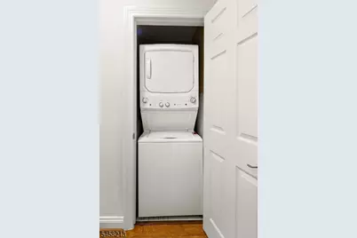 207-31 Shearwater Ct #31, Jersey City, NJ 07305 - Photo 10