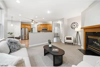 13 Oakwood Ct, Cedar Grove, NJ 07009 - Photo 18