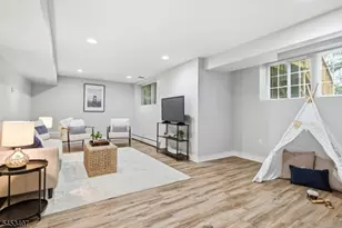 13 Oakwood Ct, Cedar Grove, NJ 07009 - Photo 36
