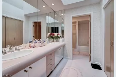 52 Edgemont Rd, West Orange Township, NJ 07052 - Photo 30
