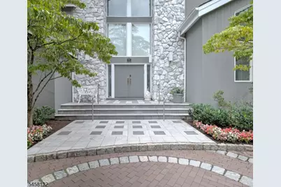 52 Edgemont Rd, West Orange Township, NJ 07052 - Photo 4