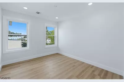 92 Speedway Ave #3, Newark, NJ 07106 - Photo 32