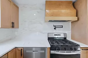 92 Speedway Ave, Newark, NJ 07106 - Photo 8
