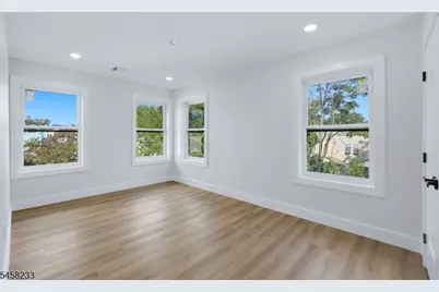92 Speedway Ave #3, Newark, NJ 07106 - Photo 34