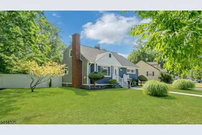 812 Sterling St, Plainfield, NJ 07062 - Photo 4