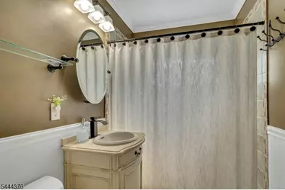 812 Sterling St, Plainfield, NJ 07062 - Photo 22