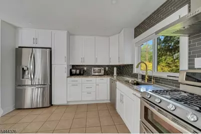 812 Sterling St, Plainfield, NJ 07062 - Photo 12