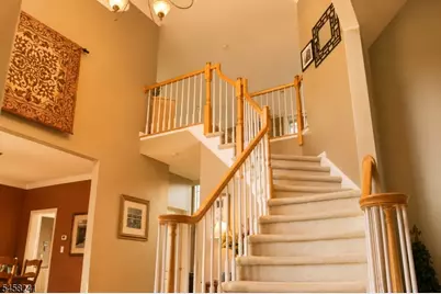 12 Brockton Ct, Raritan Township, NJ 08551 - Photo 10