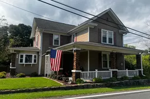 687 Riegelsville Rd, Holland Township, NJ 08848 - Photo 1