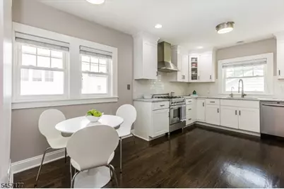 8 Berkeley Rd, Maplewood, NJ 07040 - Photo 18