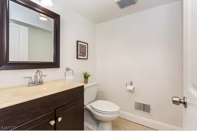 8 Berkeley Rd, Maplewood, NJ 07040 - Photo 32