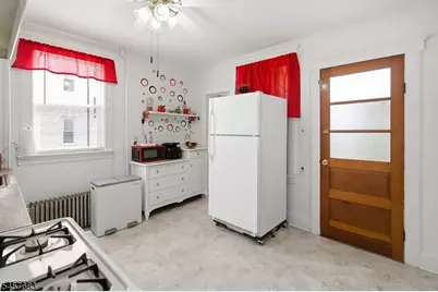18 S 7th St, Elizabeth, NJ 07202 - Photo 14