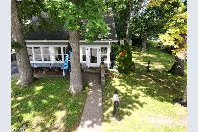 4 Birch Ln, Parsippany, NJ 07834 - Photo 6