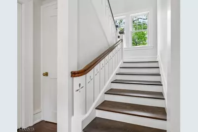 150 Gordonhurst Ave, Montclair, NJ 07043 - Photo 22