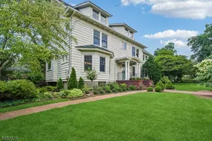 150 Gordonhurst Ave, Montclair, NJ 07043 - Photo 4