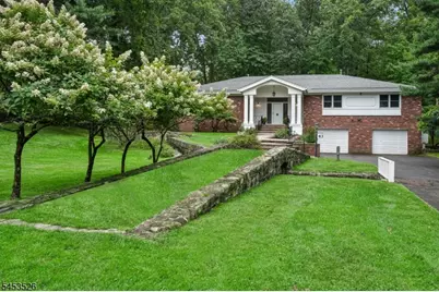 63 Fells Rd, Verona, NJ 07044 - Photo 2