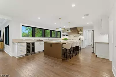 126 Emerson Ln, Berkeley Heights Township, NJ 07922 - Photo 10