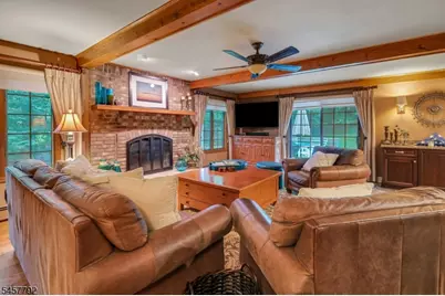 55 Cheyenne Trl, Sparta Township, NJ 07871 - Photo 8