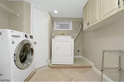 2319 Colonial Dr, Rahway, NJ 07065 - Photo 26