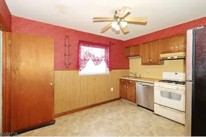 1021 Harding Ave, Union Township, NJ 07083 - Photo 4