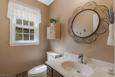 258 Dutch Farm Rd, Bridgewater, NJ 08807 - Photo 20