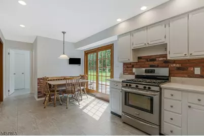 258 Dutch Farm Rd, Bridgewater, NJ 08807 - Photo 18