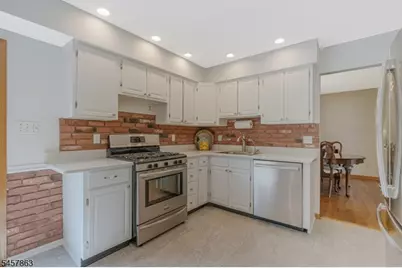 258 Dutch Farm Rd, Bridgewater, NJ 08807 - Photo 16