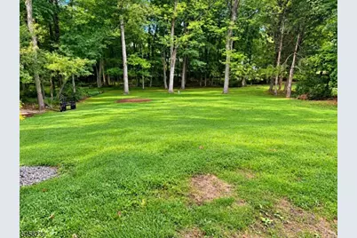467 Bayberry Rd, Bridgewater, NJ 08807 - Photo 2
