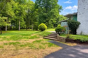 467 Bayberry Rd, Bridgewater, NJ 08807 - Photo 4