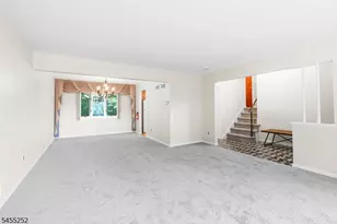 18 Ravine Ct, Clifton, NJ 07013 - Photo 4