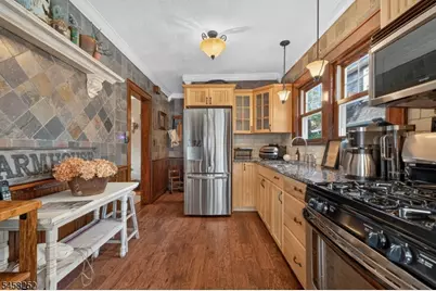 544 W Meadow Ave, Rahway, NJ 07065 - Photo 16