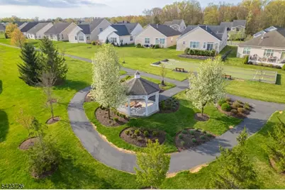 90 Schindler Ct, Franklin Township, NJ 08873 - Photo 28