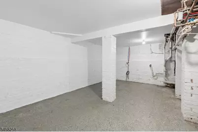 201 N Center St, Orange, NJ 07050 - Photo 20