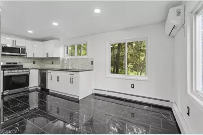 15 Cherry St, Newton, NJ 07860 - Photo 14