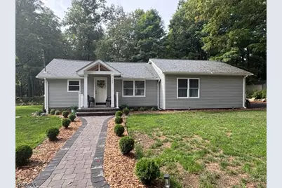 109 Cedar Ln, Vernon, NJ 07422 - Photo 10