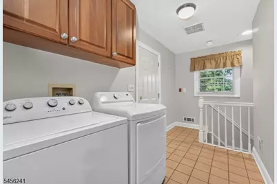 8 Meadowlark Way, East Amwell Township, NJ 08551 - Photo 16
