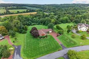 8 Meadowlark Way, East Amwell Township, NJ 08551 - Photo 4