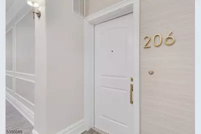 80 Claremont Rd Unit #206, Bernardsville, NJ 07924 - Photo 4