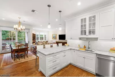 80 Claremont Rd Unit #206, Bernardsville, NJ 07924 - Photo 8