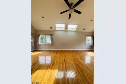 75 S Ashby Ave, Livingston, NJ 07039 - Photo 16