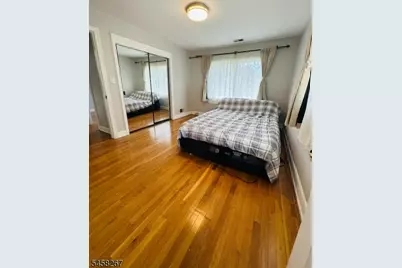 75 S Ashby Ave, Livingston, NJ 07039 - Photo 18