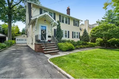 24 Beekman Ter, Summit, NJ 07901 - Photo 4