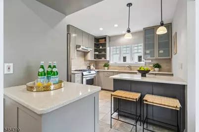 24 Beekman Ter, Summit, NJ 07901 - Photo 22