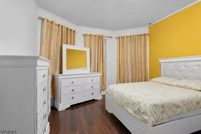 368 Howe Ave, Passaic, NJ 07055 - Photo 4