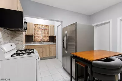 368 Howe Ave, Passaic, NJ 07055 - Photo 16